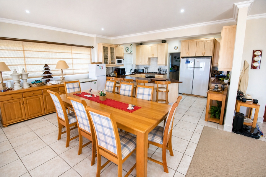 To Let 3 Bedroom Property for Rent in Santareme Eastern Cape